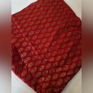 Women’s scarf